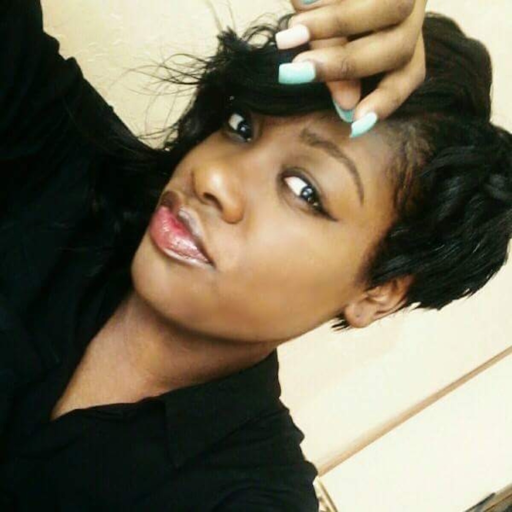 Meet your Posher, Sandi